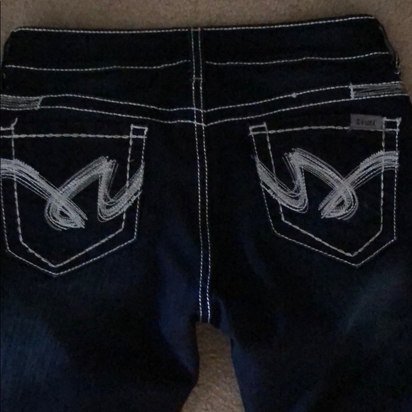 Cruel Denim - Picture 2 of 4